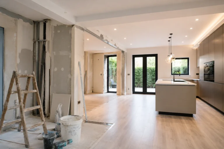 Renovatie in Gorinchem met moderne woningvernieuwing en strakke afwerking